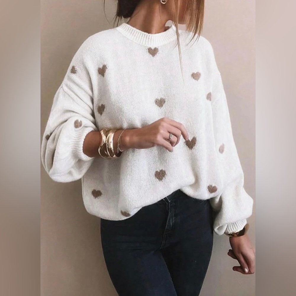Women's Oversized Heart Sweater Long Sleeve Crewneck Drop Shoulder | Small